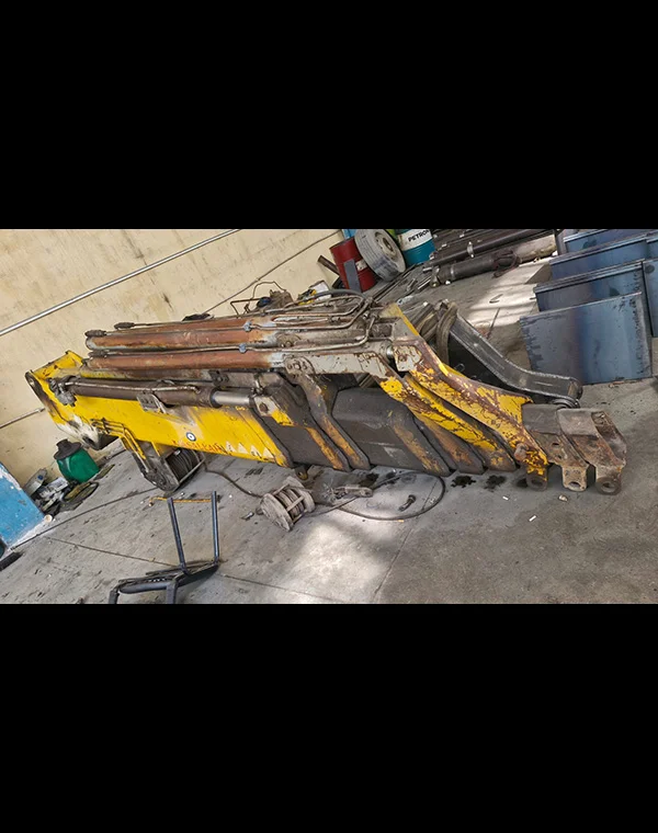 1993 Model Ford 2520 Hidroer Marka Yana Katlanır Çift Kırma 35 Ton (6+2)