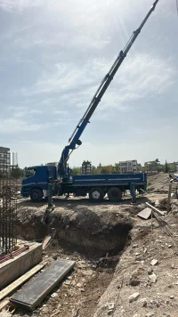 2017 AKKAR 13,5 TON MOBİL VİNÇ